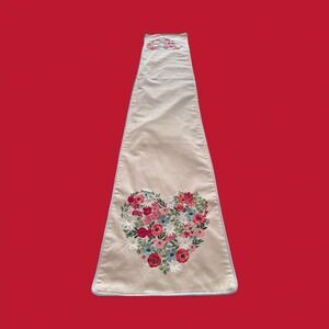 Rachel Ashwell 'The Farmhouse' Embroidered Heart Table Runner, 14"x70"